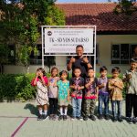 Perjalanan Mengunjungi 3 Sekolah di Sekretariat Bandung