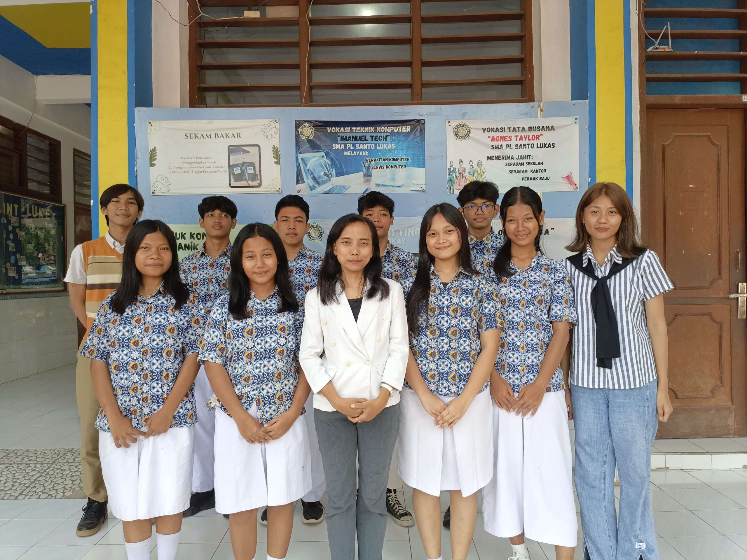 Donasi sma pangudi luhur santo lukas pemalang (1)